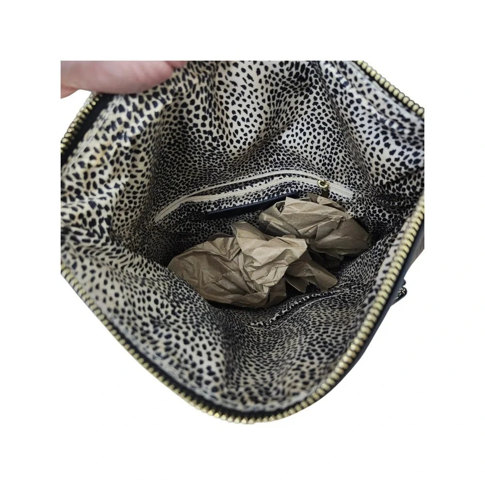 Sole Society Lalet Fold Over Vegan Leather Clutch Zip Top Closure Black‎